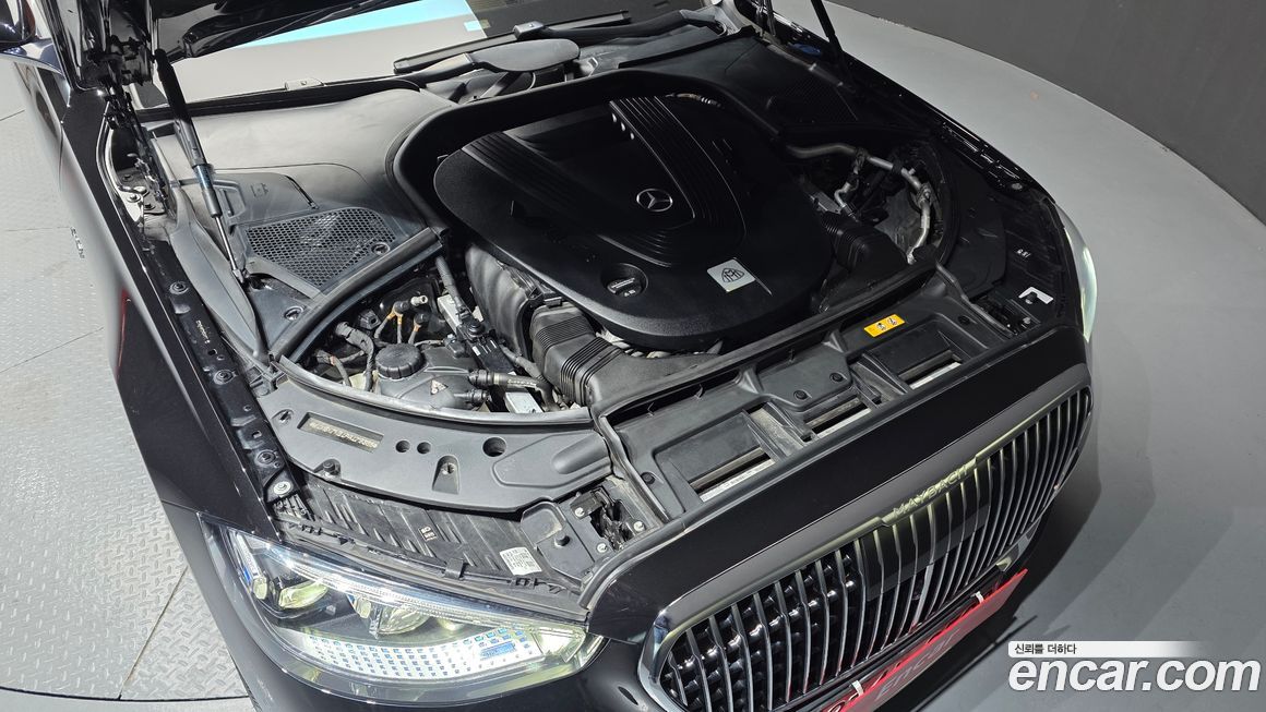 Mercedes-Benz S-Class 2023