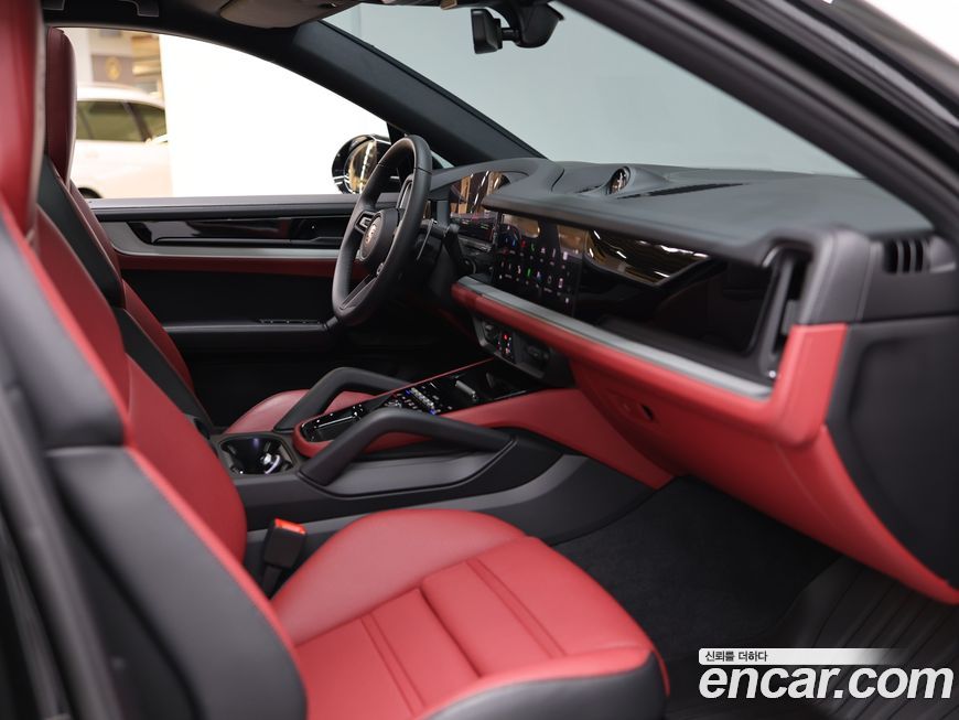 Porsche Cayenne 2025