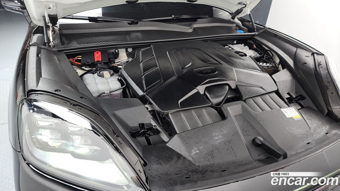 Porsche Cayenne 2024