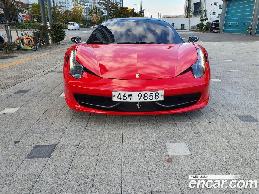 Ferrari 458 2013