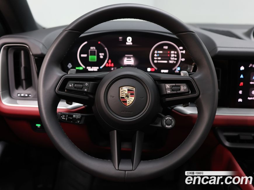 Porsche Cayenne 2025