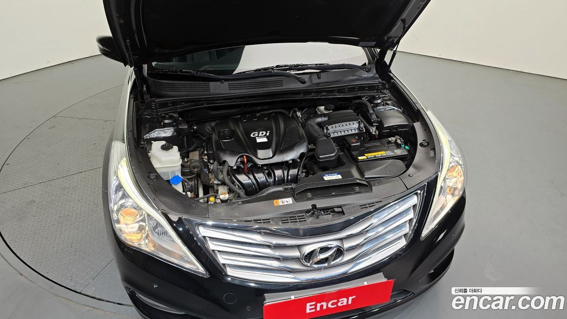 Hyundai Grandeur 2012