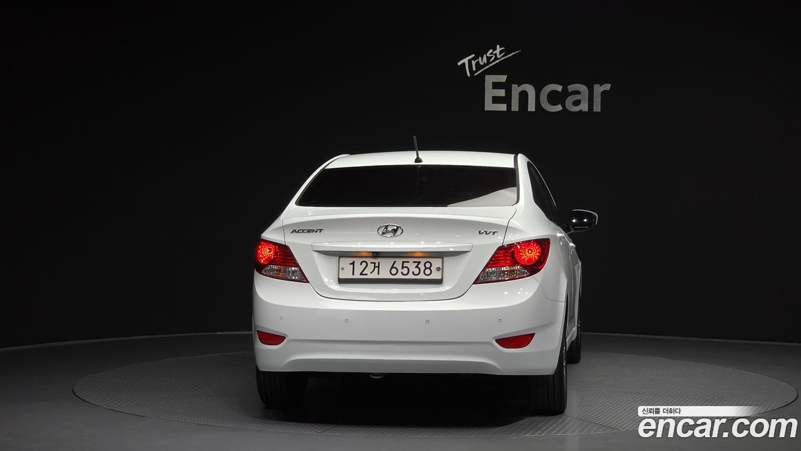 Hyundai Accent 2014