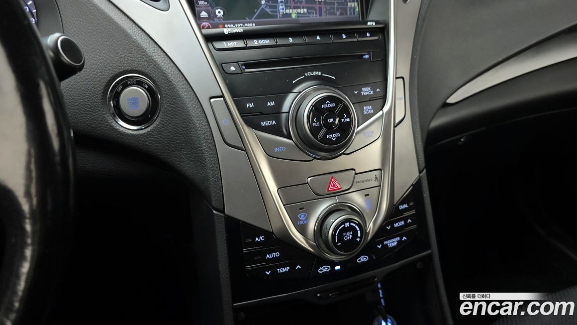 Hyundai Grandeur 2012