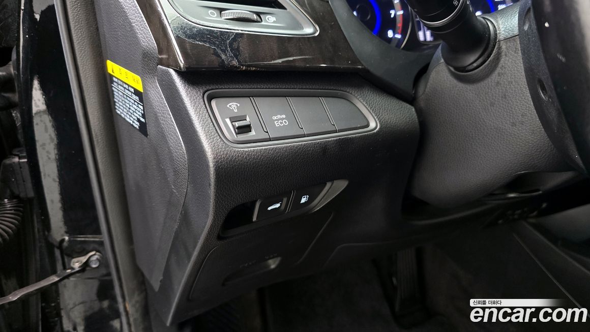 Hyundai Grandeur 2012