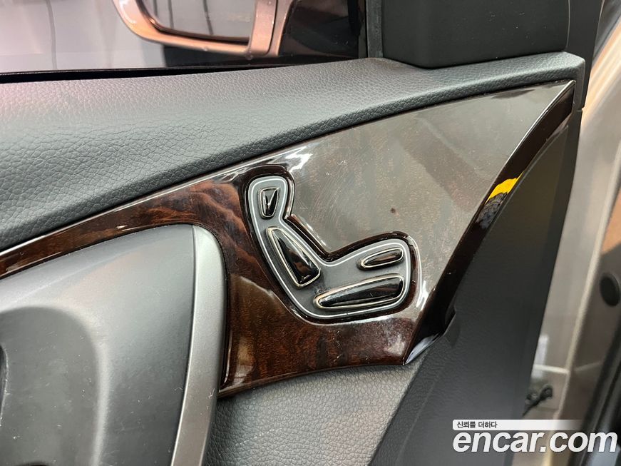 Hyundai Grandeur 2011