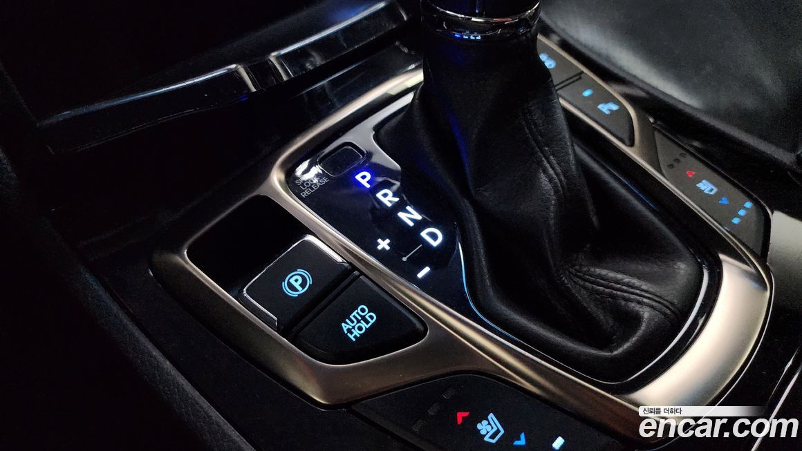 Hyundai Grandeur 2012