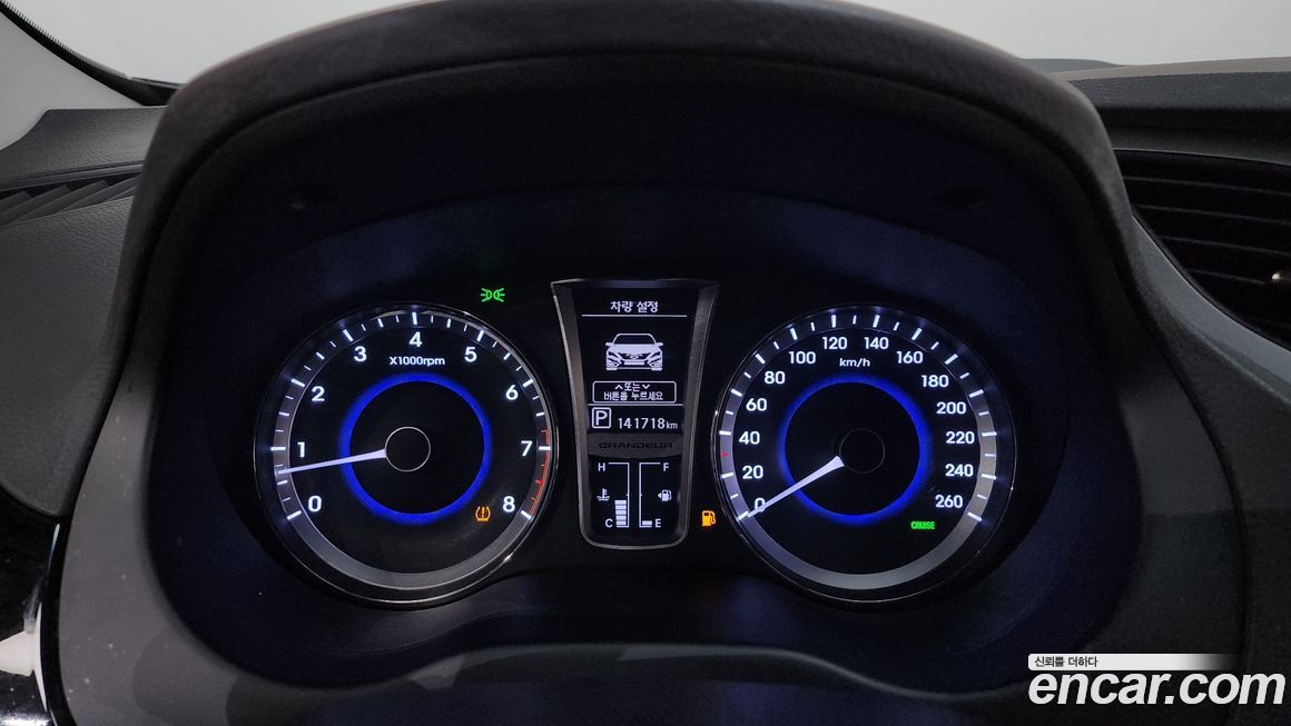 Hyundai Grandeur 2012