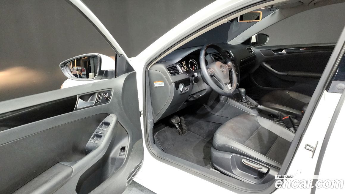 Volkswagen Jetta 2014