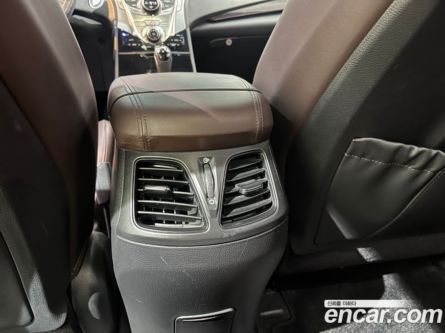 Hyundai Grandeur 2011