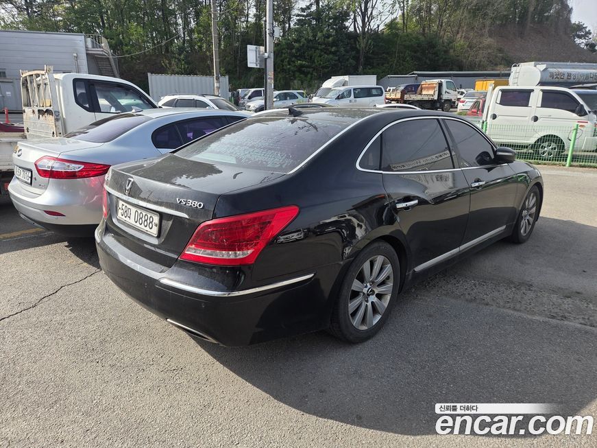 Hyundai Equus 2012