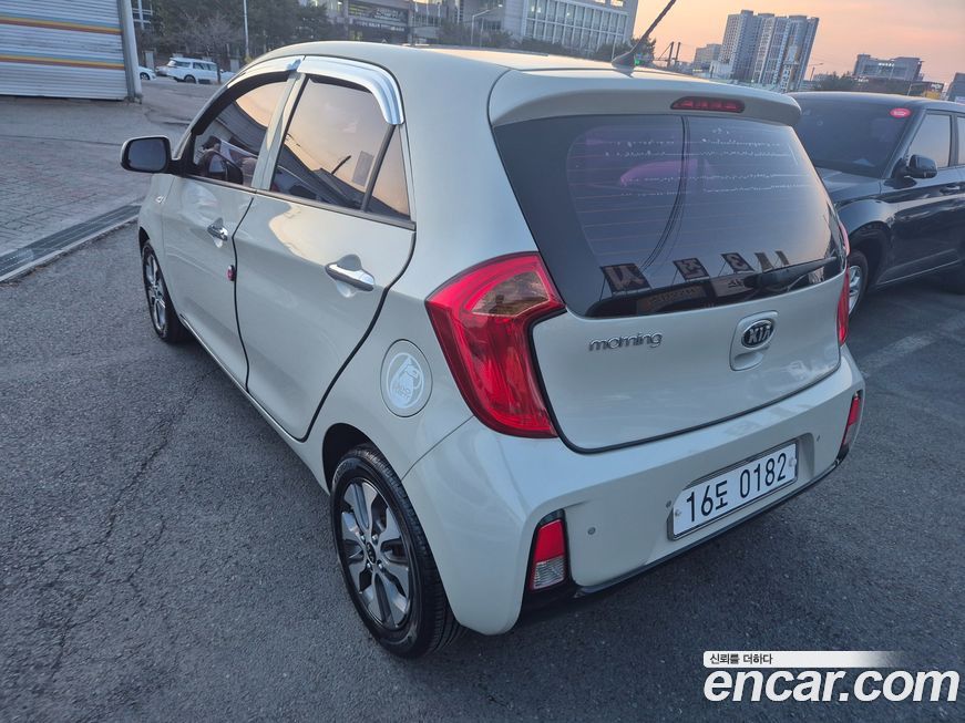 Kia morning 2016