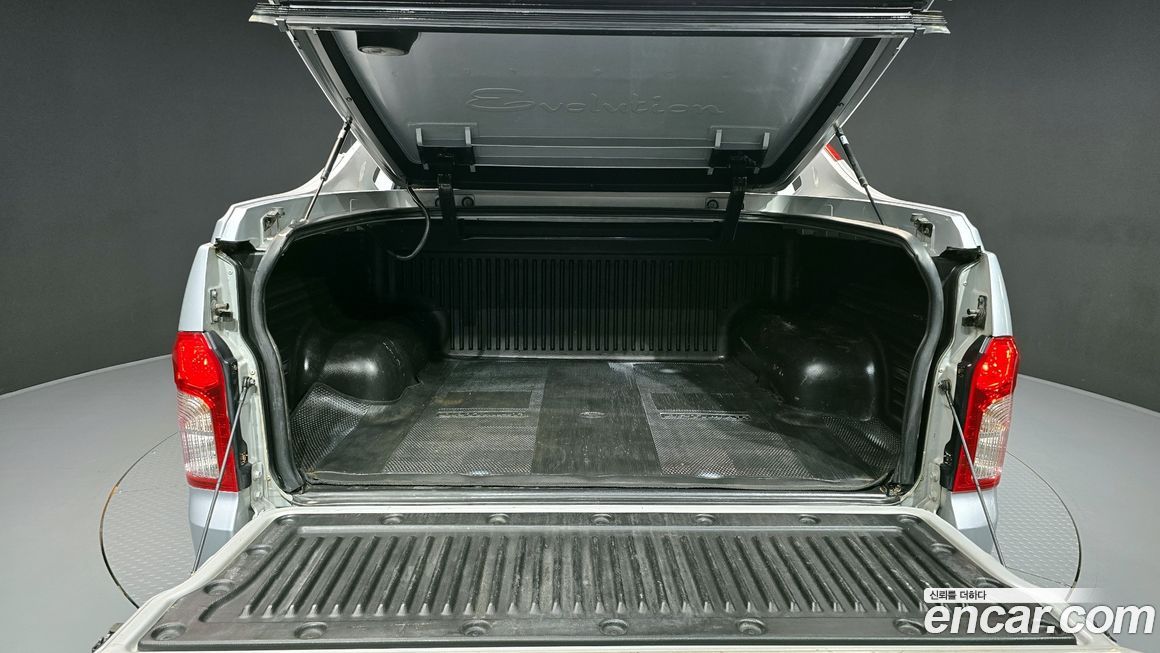 KG_Mobility_Ssangyong KORANDO 2015