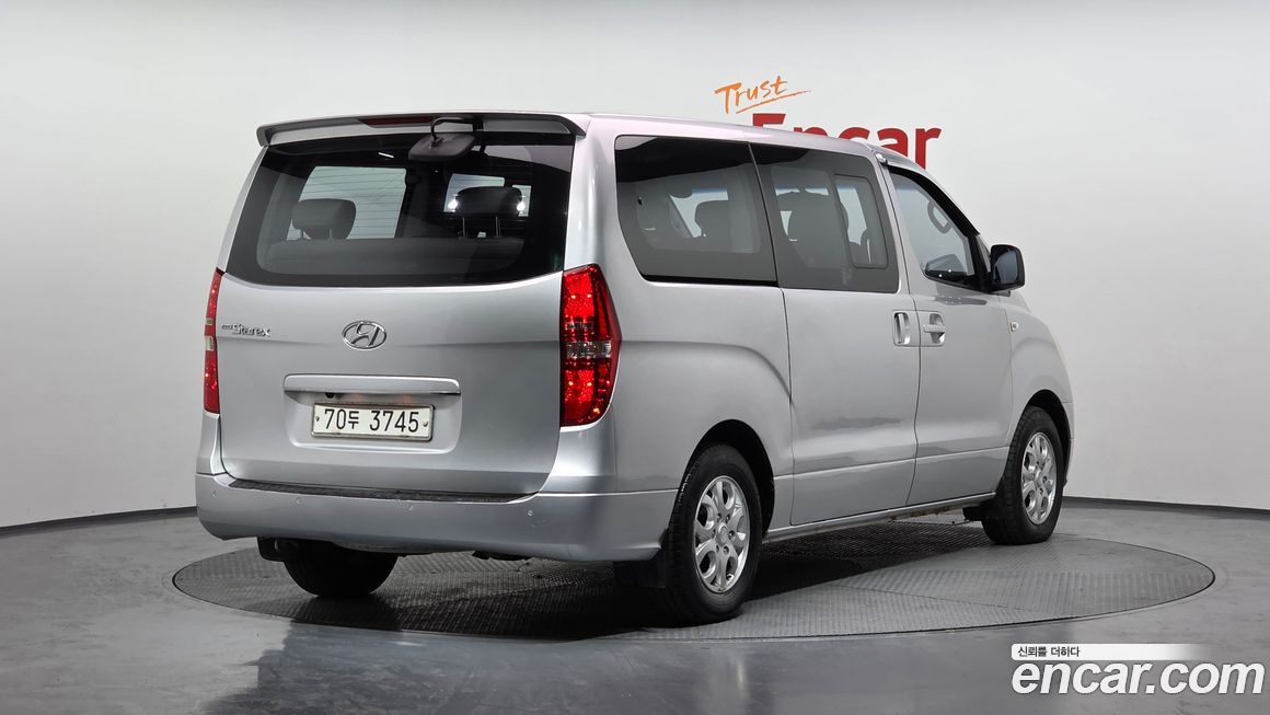 Hyundai Starex 2009