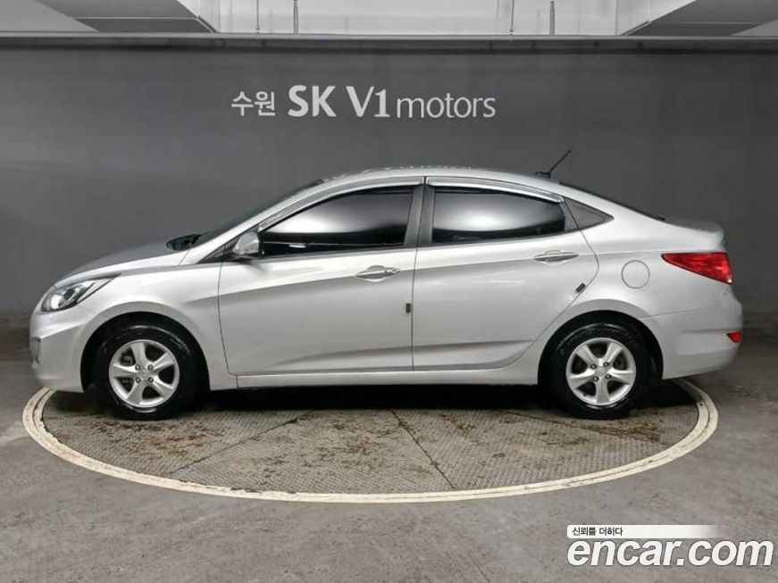Hyundai Accent 2014