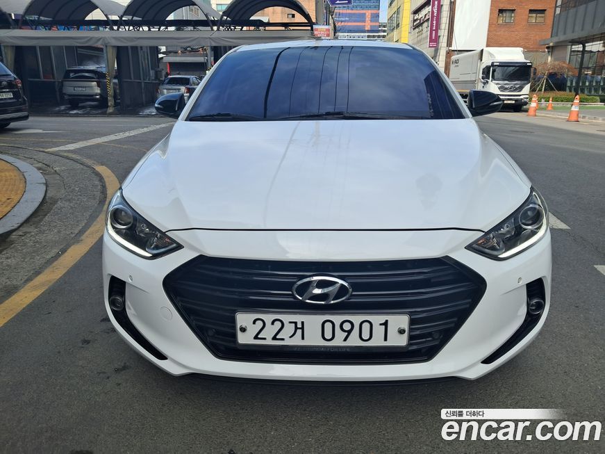 Hyundai AVANTE 2016