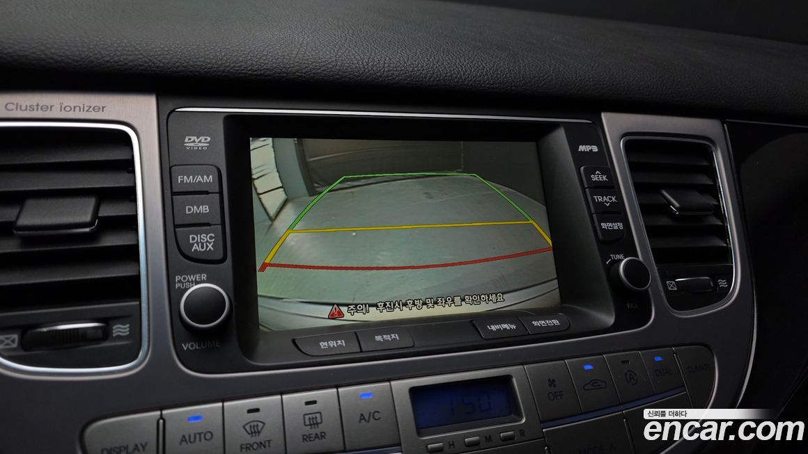 Hyundai Genesis 2012