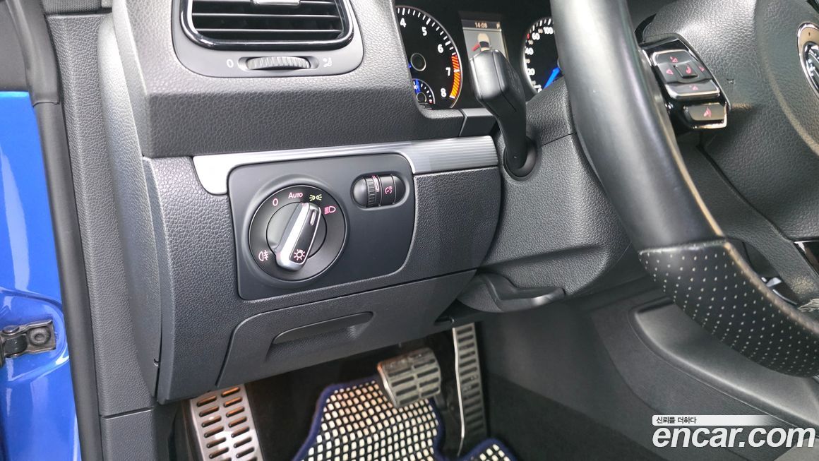 Volkswagen Scirocco 2013