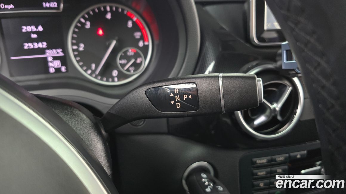 Mercedes-Benz B-Class 2015