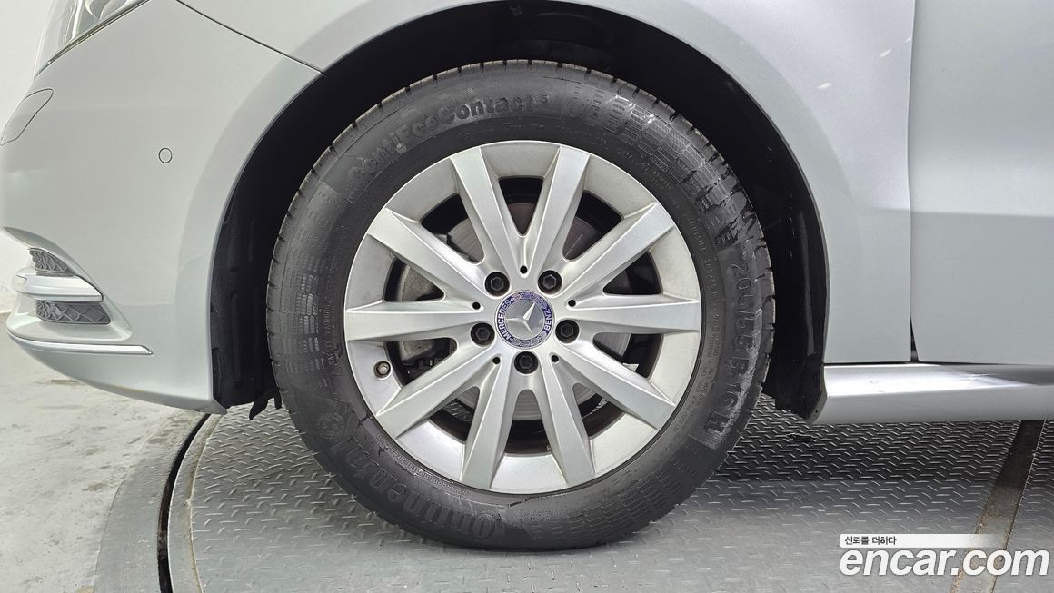 Mercedes-Benz B-Class 2015