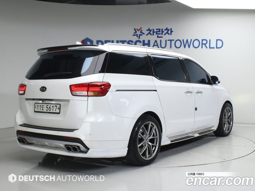 Kia Canival 2016