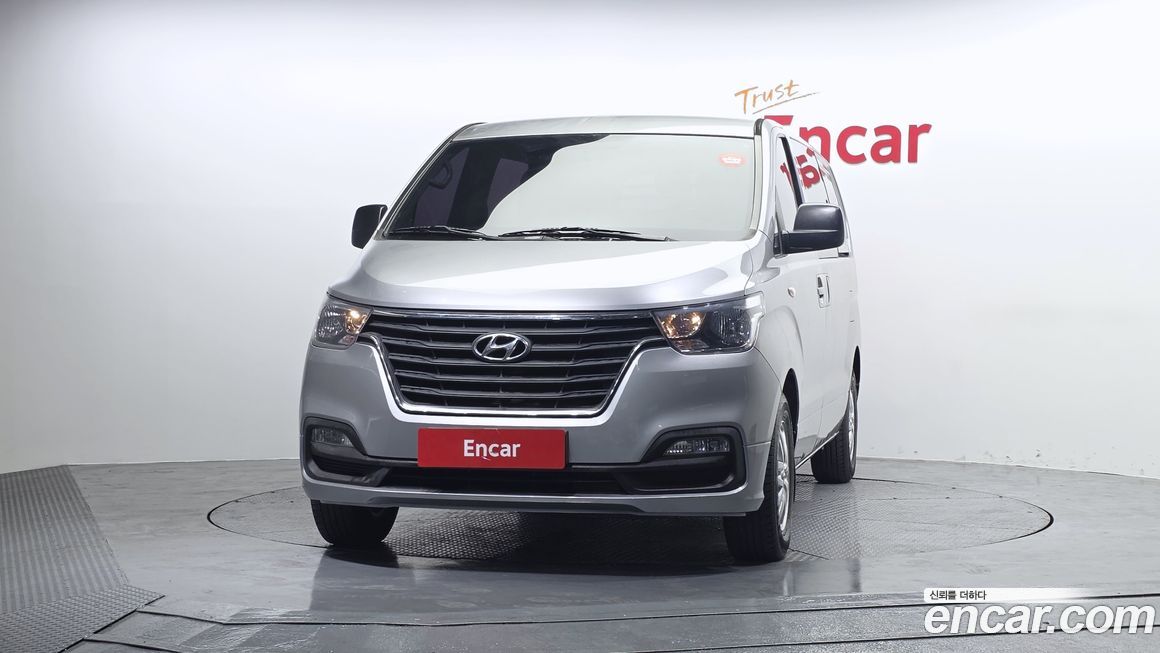 Hyundai Starex 2019
