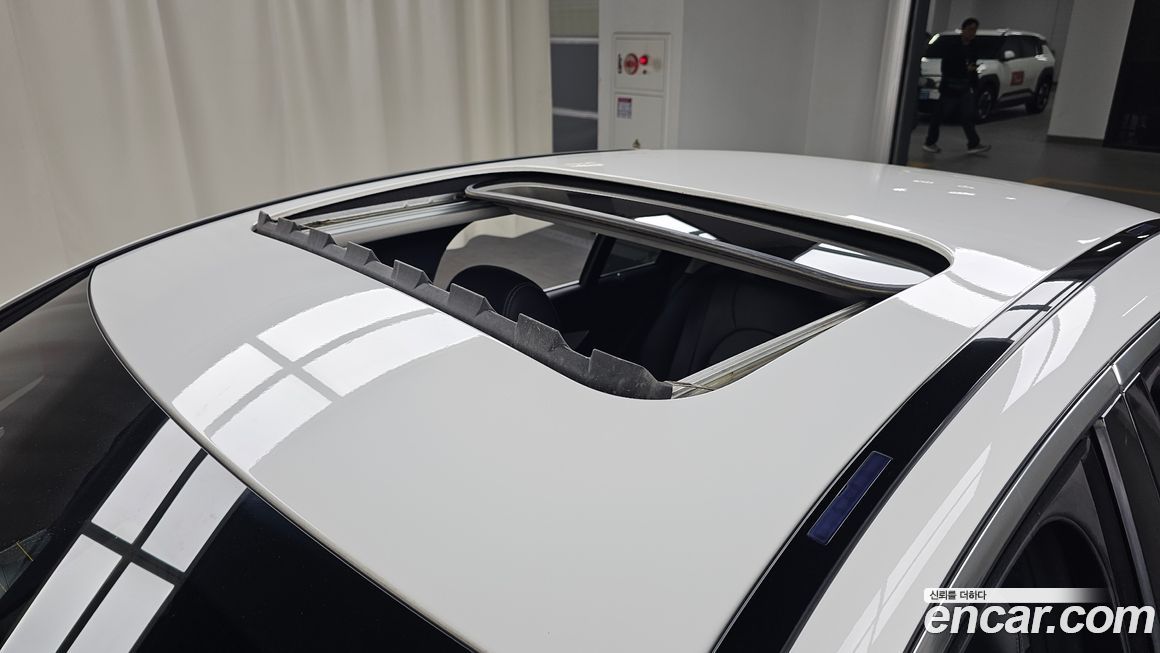 Mercedes-Benz C-Class 2017