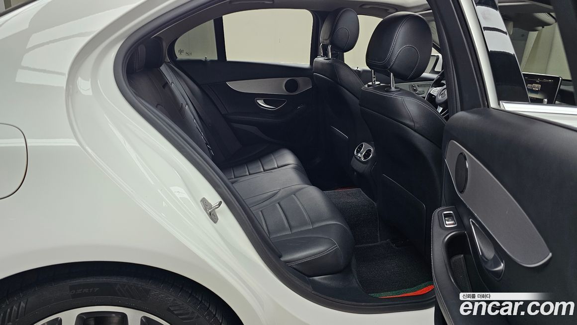 Mercedes-Benz C-Class 2017