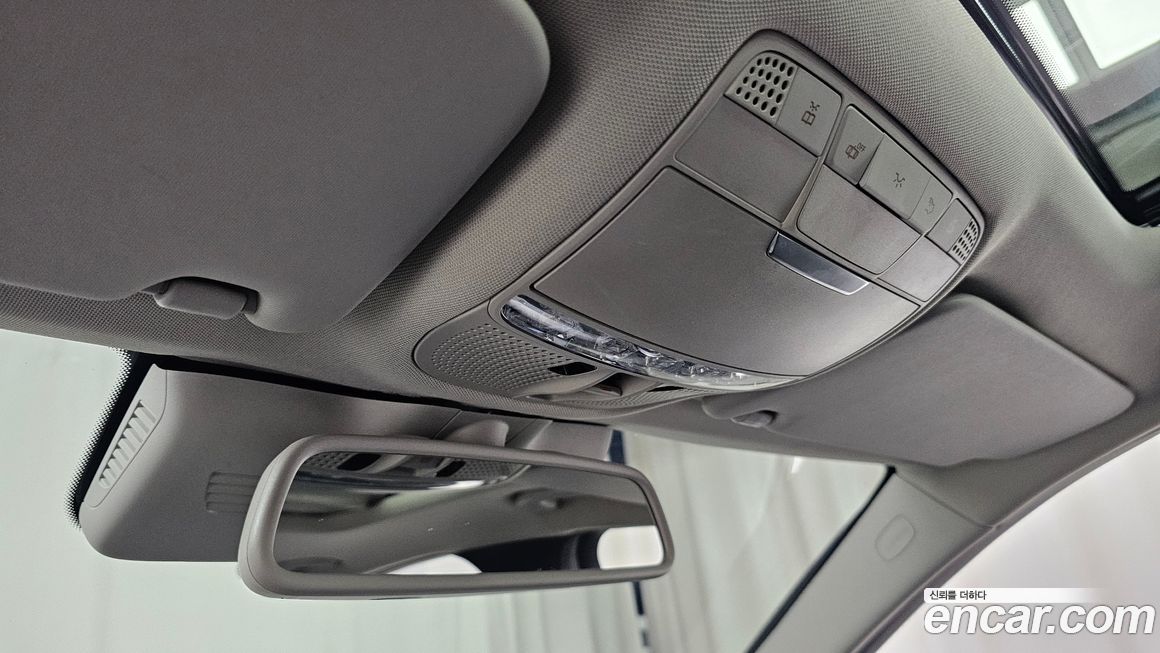 Mercedes-Benz C-Class 2017