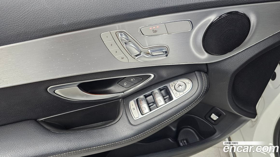 Mercedes-Benz C-Class 2017