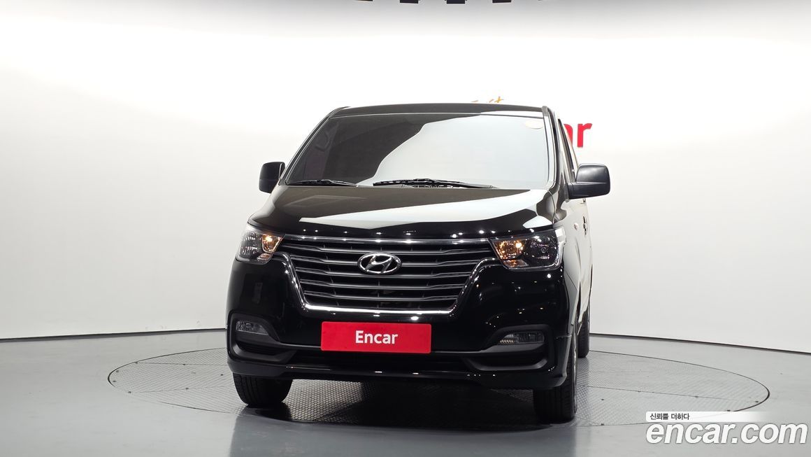 Hyundai Starex 2021