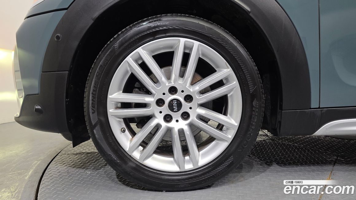 Mini Countryman 2021