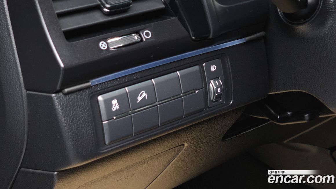 KG_Mobility_Ssangyong Rexton 2020