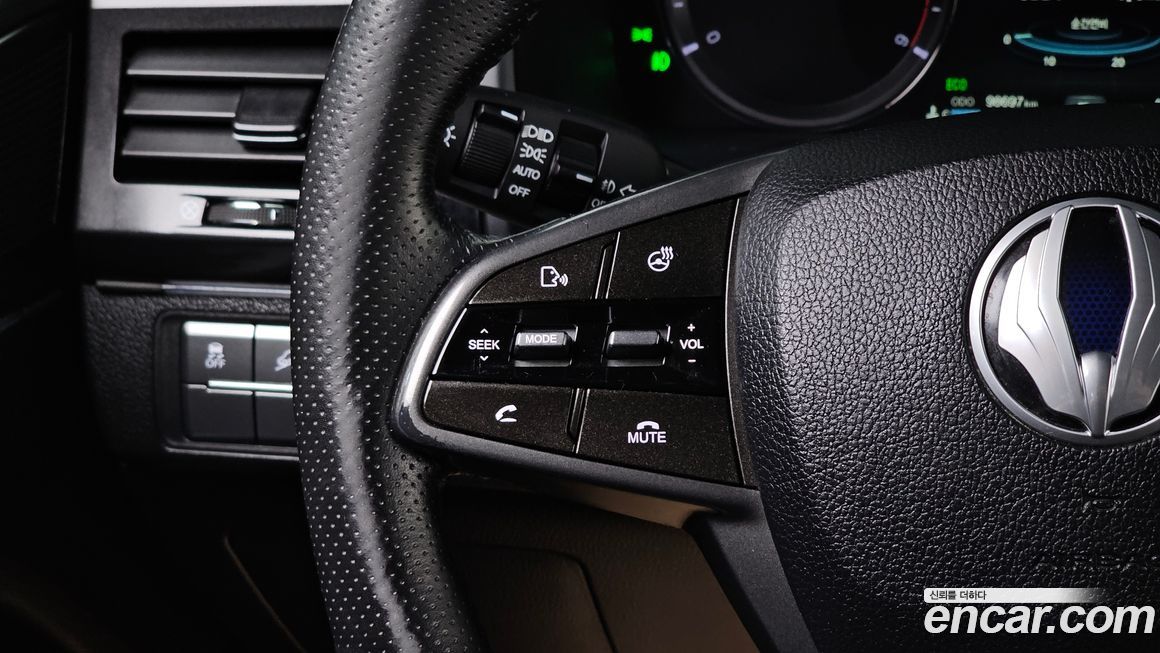 KG_Mobility_Ssangyong Rexton 2020