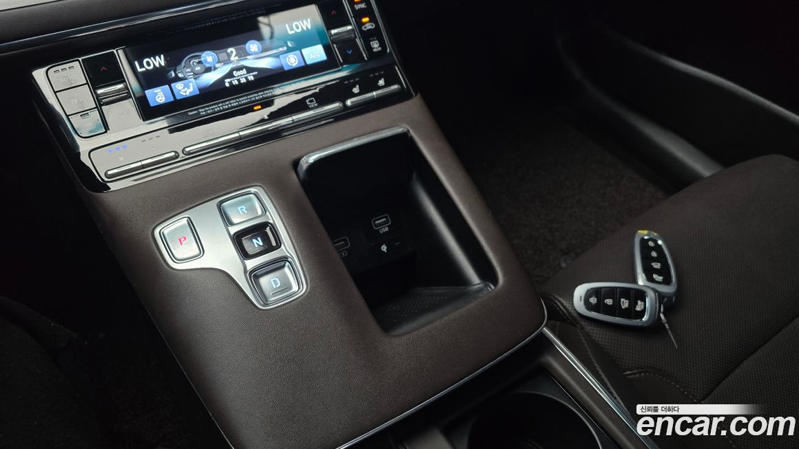 Hyundai Grandeur 2020