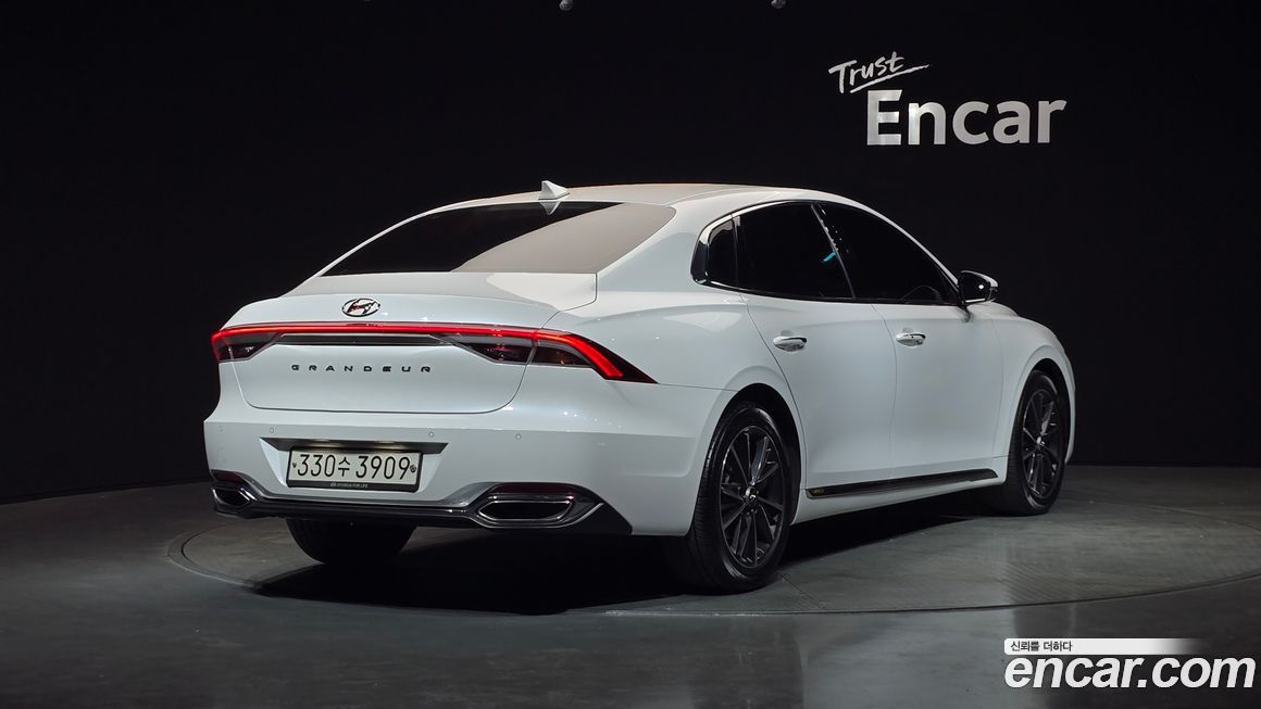Hyundai Grandeur 2020