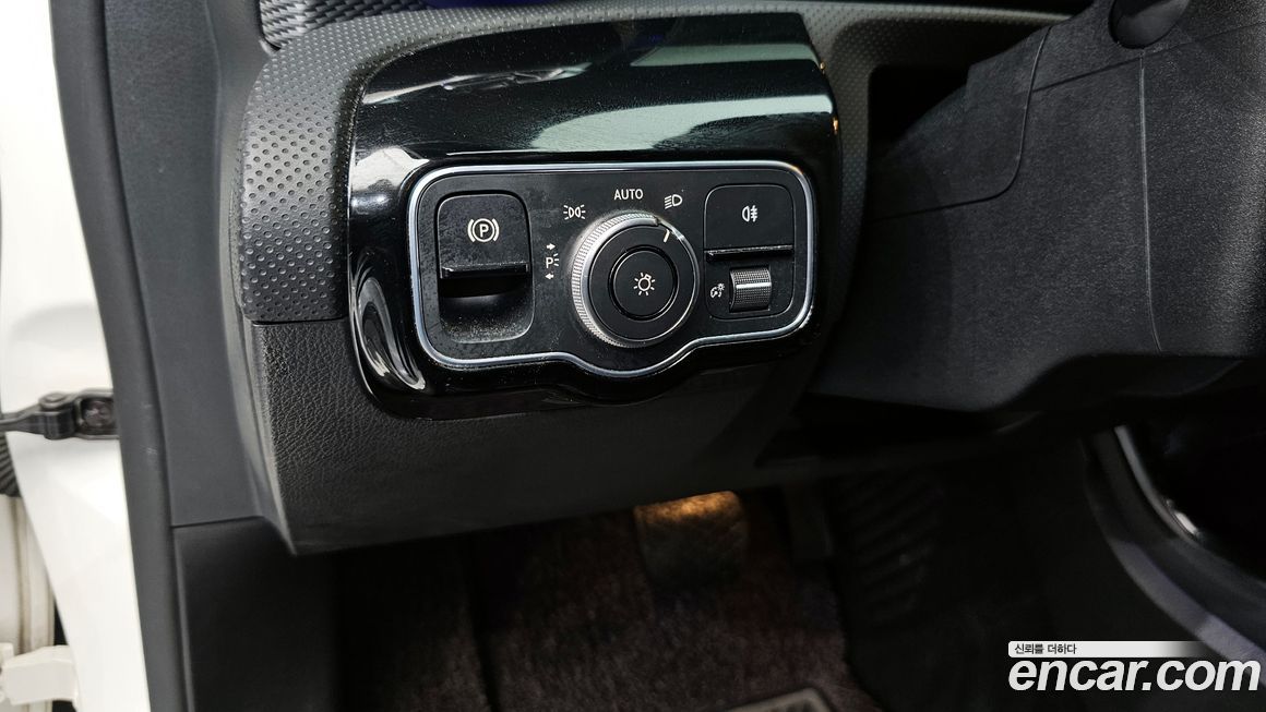 Mercedes-Benz A-Class 2021