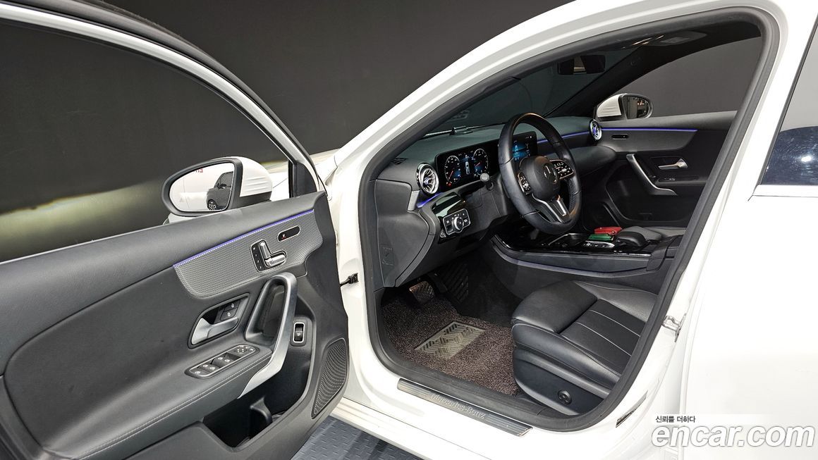 Mercedes-Benz A-Class 2021