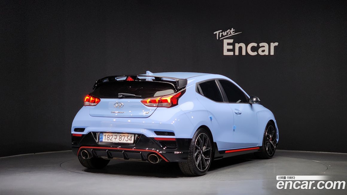 Hyundai Veloster 2022