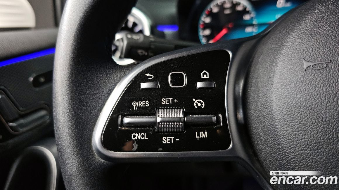 Mercedes-Benz A-Class 2021