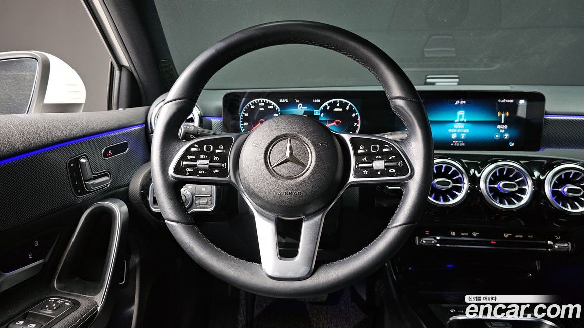 Mercedes-Benz A-Class 2021