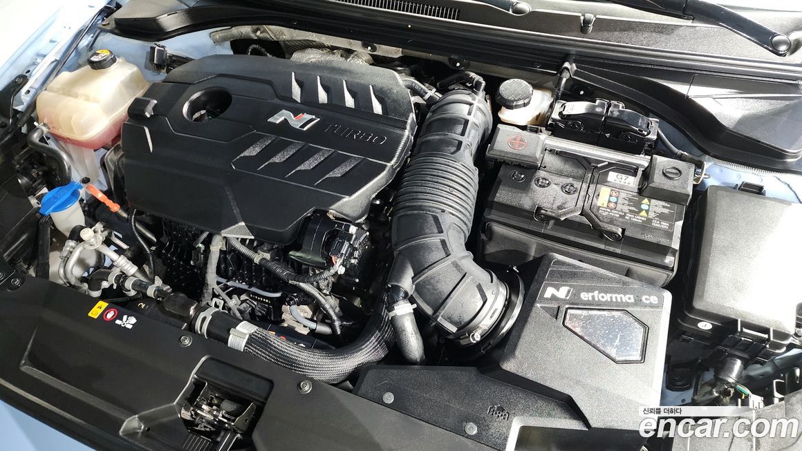 Hyundai Veloster 2022