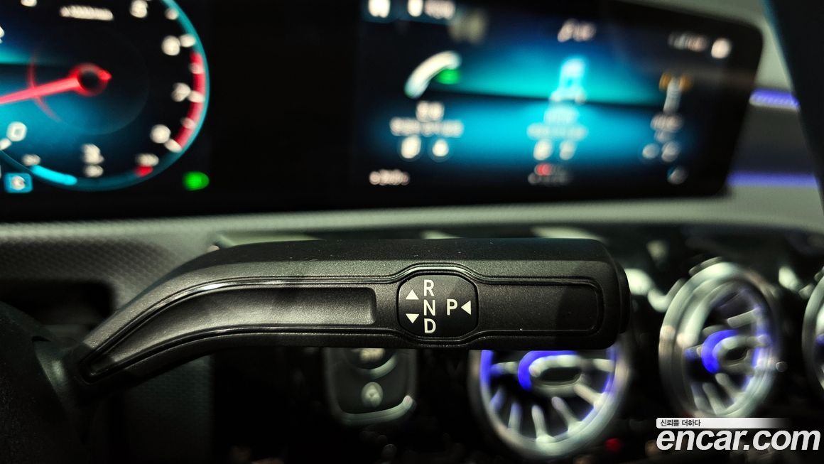 Mercedes-Benz A-Class 2021