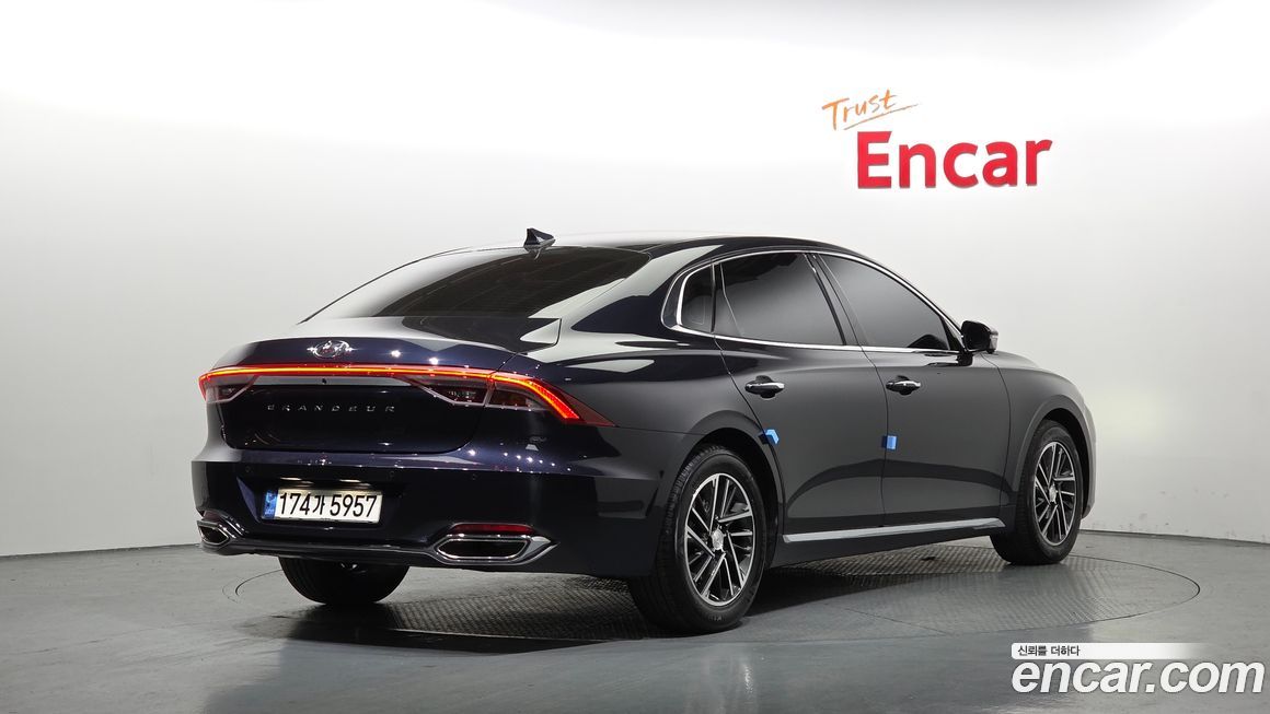 Hyundai Grandeur 2021