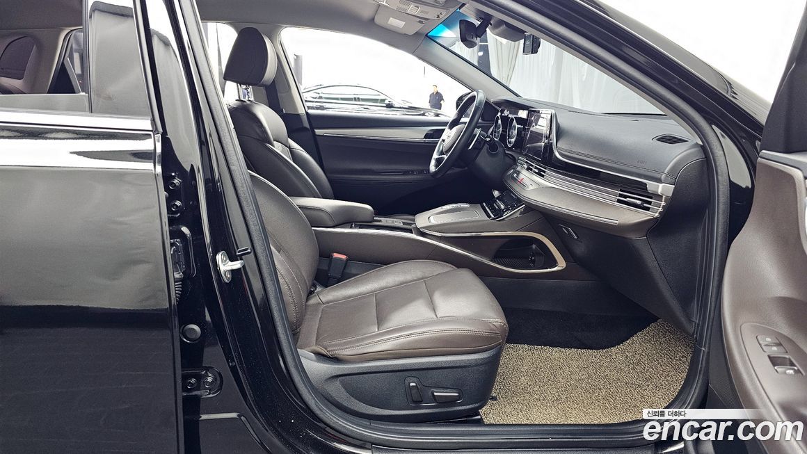 Hyundai Grandeur 2020