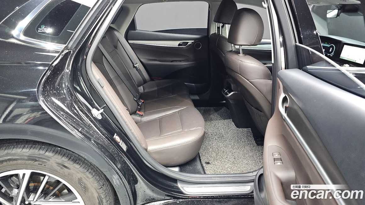 Hyundai Grandeur 2021