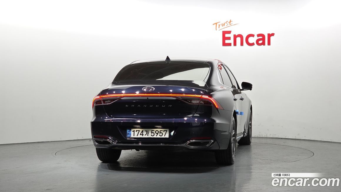 Hyundai Grandeur 2021