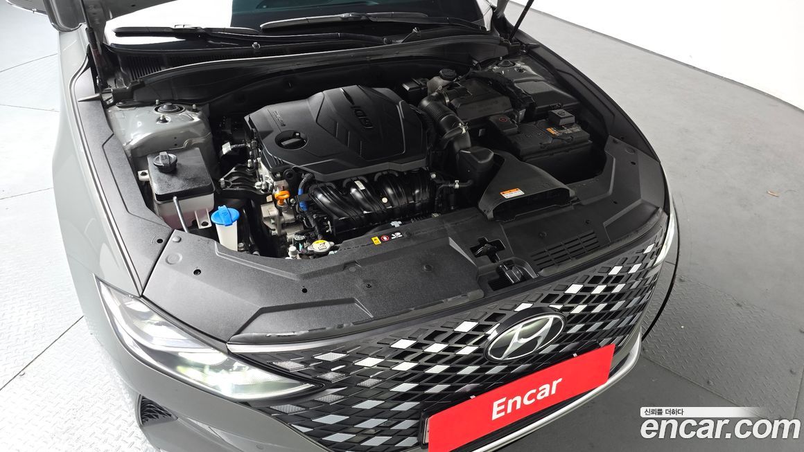 Hyundai Grandeur 2020