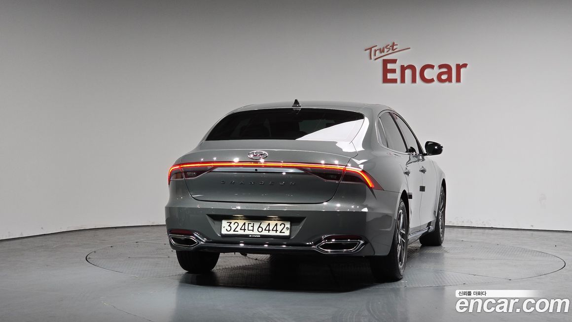 Hyundai Grandeur 2020