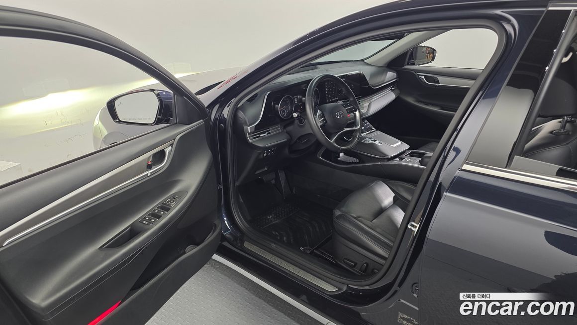 Hyundai Grandeur 2021